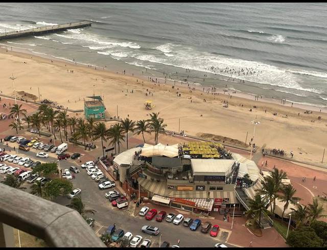 6 BEDROOM APARTMENT FOR SALE IN MARINE PARADE